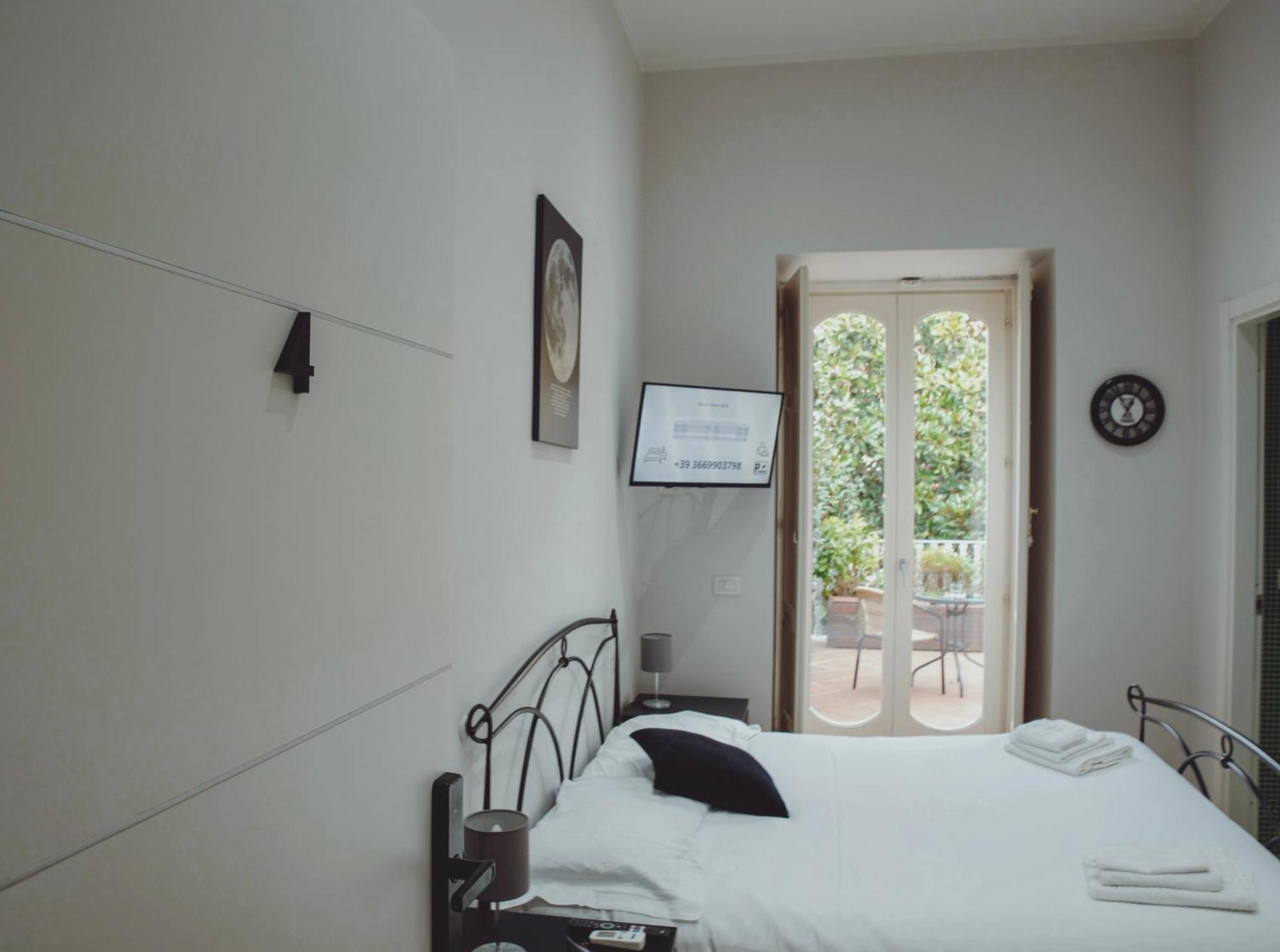 Royal Palace Apartment *